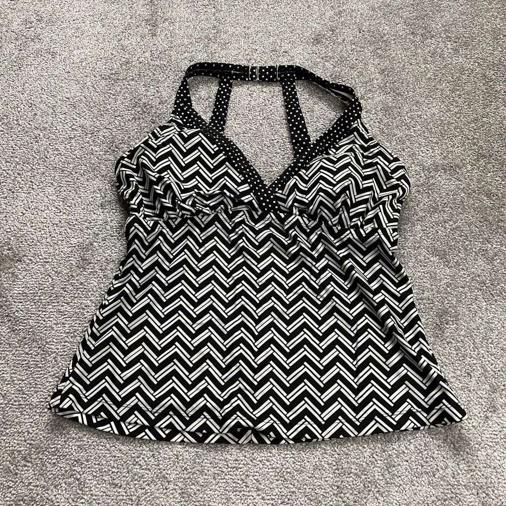 Shore Club Swimwear Tankini Women 12 Black and White Geometric Summer Beach Top